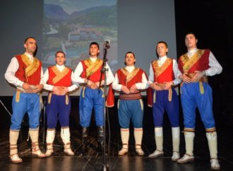 „Аманет с неба“ – Изворна група Пече
